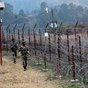 Pak Rangers violate ceasefire along IB in Jammu, BSF retaliate