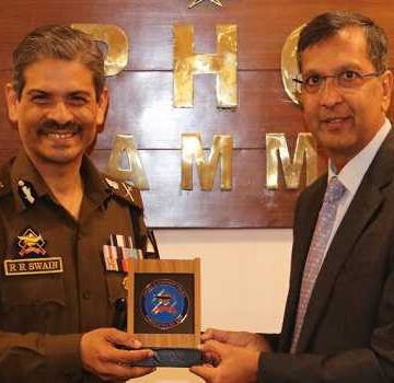 Sharing info & expertise play key role in curbing terrorism: J&K DGP discusses with DG NIA