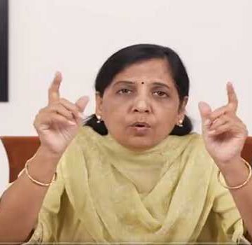 Kejriwal to reveal liquor scam truth on March 28: Delhi CM’s wife