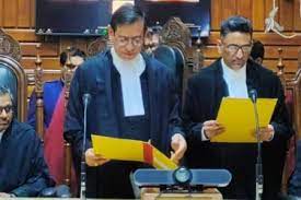 Chief Justice administers oath of office to Justice Wani