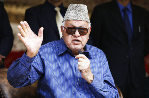 Farooq Abdullah Farooq Abdullah urges unity beyond regional, religious, linguistic lines