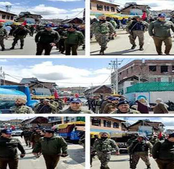 LS Polls : Police & CAPF conduct flag marches in several districts of Kashmir