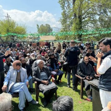 Srinagar Echoes Support for Mehbooba Mufti’s Resolute Stance Amidst Turbulent Times