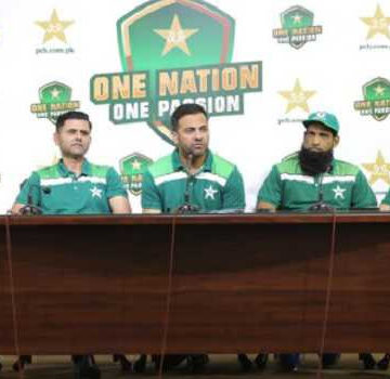 Pakistan shuffles team management for New Zealand series