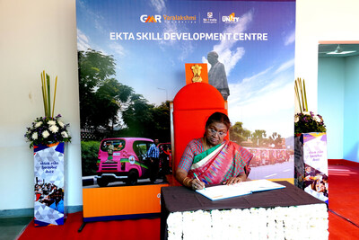 Droupadi Murmu visits GMRVF-run Ekta Skill Development Center