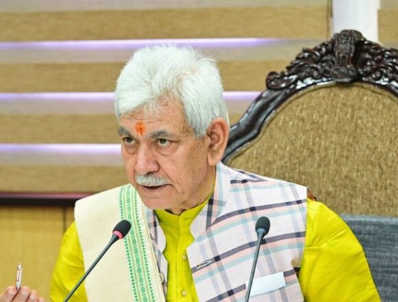 lg-5-696x458 Purvanchal Has Strengthened Our Diverse Culture And Preserved Our Traditional Values: LG Sinha
