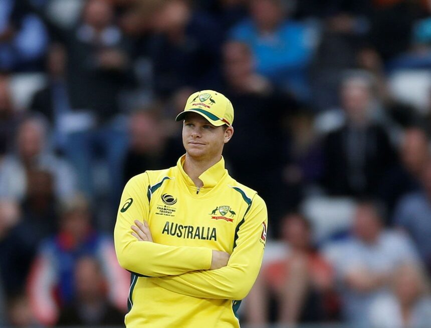 steve-smith-marks-his-return-to-international-cricket-with-a-stunning-one-handed-catch-1200x900-1557144250 Steve Smith announces retirement from ODI cricket