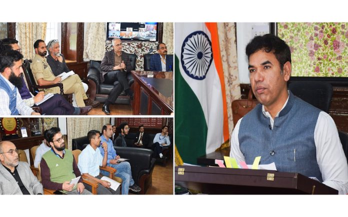 Divisional-Commissioner-Kashmir-reviews-Hajj-arrangements-copy-696x435 Hajj-2025: Divisional Commissioner Kashmir reviews arrangements