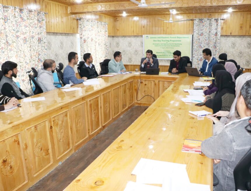 IMG-20250411-WA0044 Forest Department Organizes Training on Forestry Services in North Kashmir