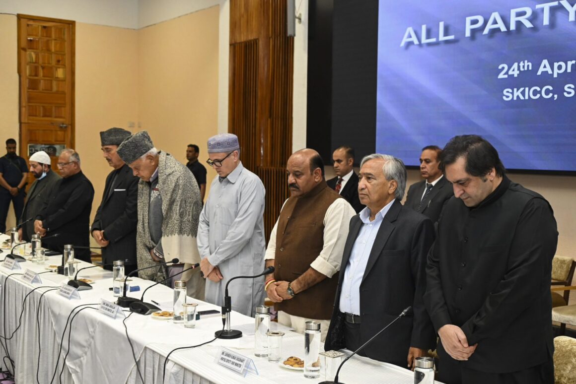 PTI04_24_2025_RPT353B-2048x1367 Calls attack “barbaric, attack on values of Kashmiriyat, idea of India