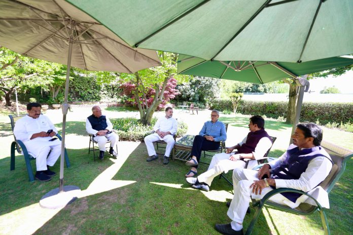 RAHUL-696x464 Pahalgam Attack: Rahul Meets CM Omar Abdullah