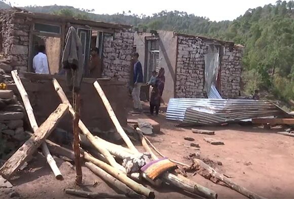 Rajouri-1 Heavy Windstorm, Hailstorm Cause Property Damage In Rajouri’s Kalakote