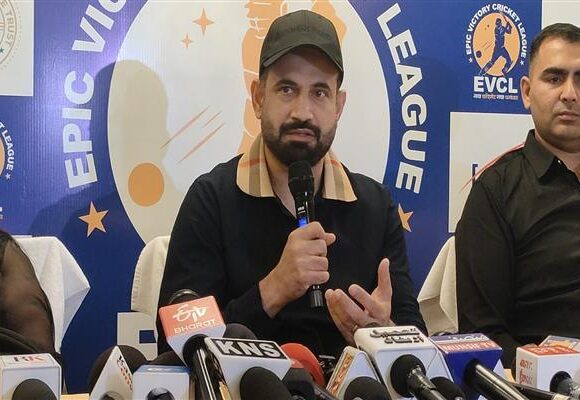 ‘Kashmir's youth have passion, need platform’: Irfan Pathan in Sgr