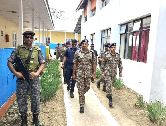 99999999999990 DG CRPF reviews security preparedness for Amarnath Yatra