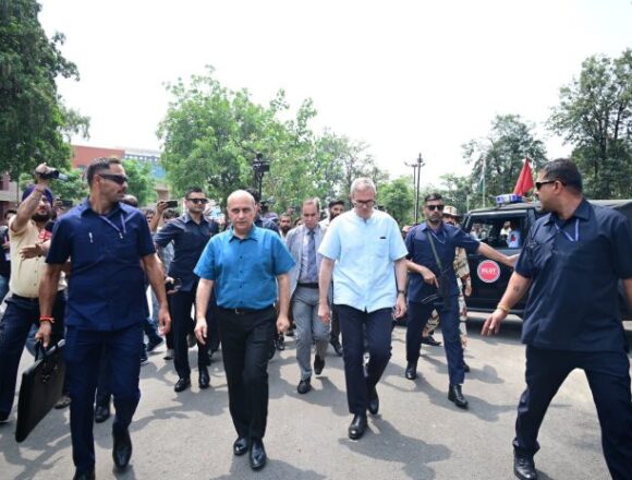 CM Omar Abdullah Rushes To Jammu After Pakistan’s Failed Drone Attacks
