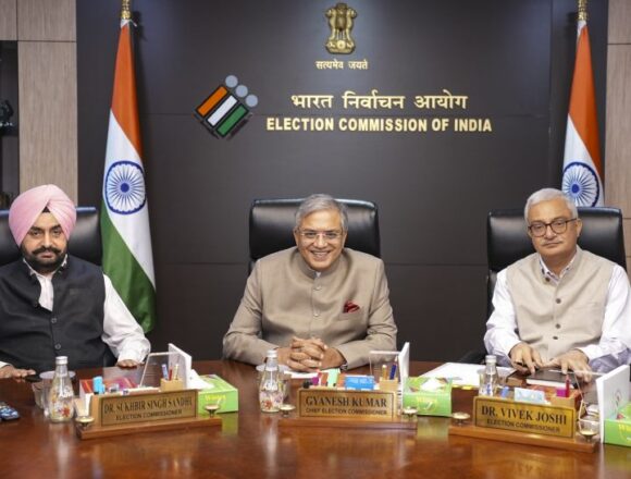 EC Starts Interaction With Political Parties For Greater Understanding Of Issues; Meets Mayawati