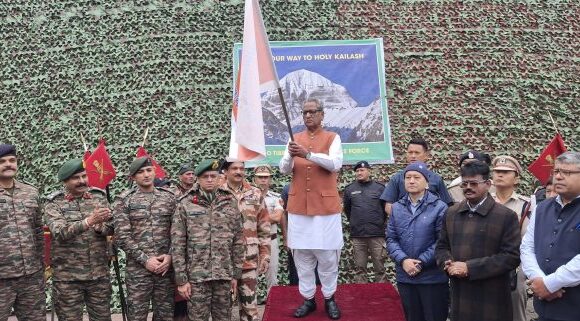 First Batch Of 33 Pilgrims Leaves For Kailash Manasarovar Yatra Via Sikkim’s Nathula