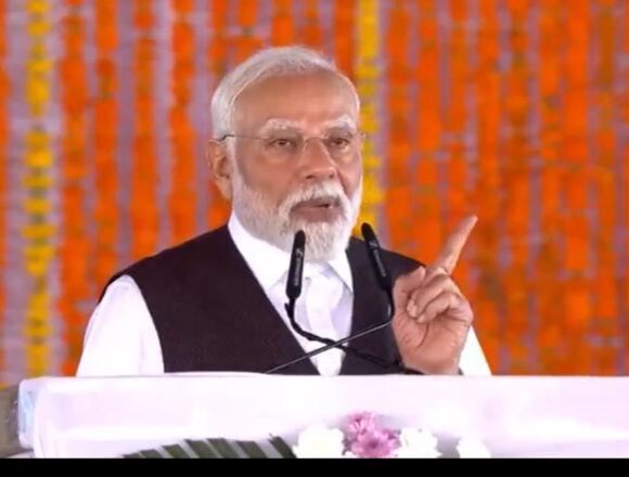 mmm Kargil Vijay Diwas Reminder Of Unparalleled Courage Of Our Soldiers: PM Modi