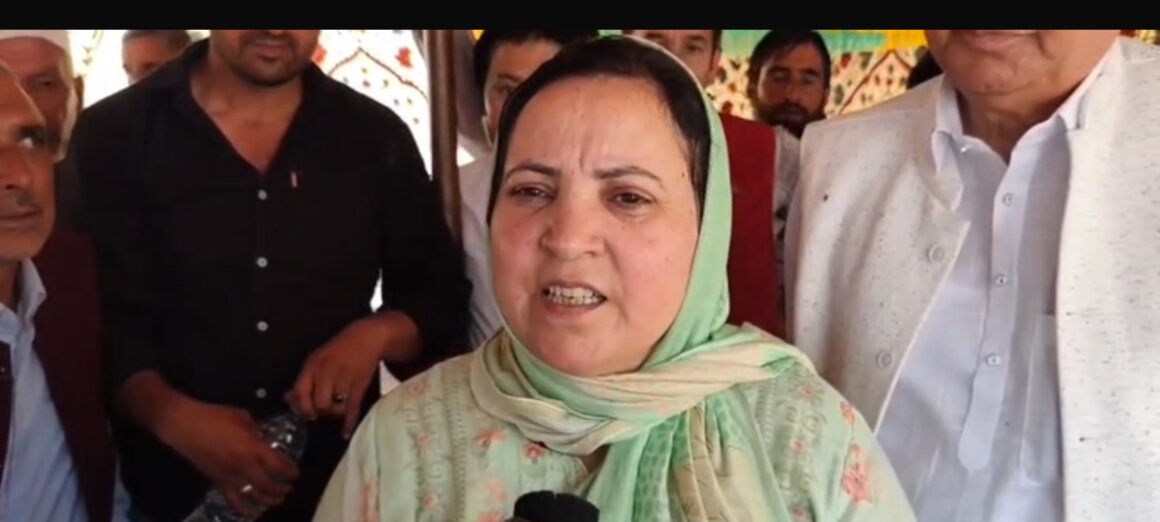 15-days summer break for Kashmir schools fro June-23: Edu Minister Itoo