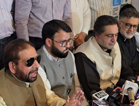 s_638868414923898958_e42311a6-eac5-46b6-9dcf-cc6953945f14 Major political shake-up in Kashmir
