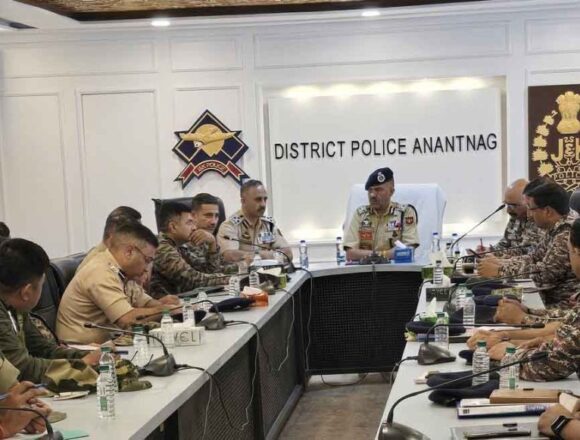 dgp-1024x581 DGP Nalin Prabhat Asks Security Forces To Plug Grey Areas