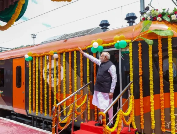 1754821137PTI08_10_2025_000081B Union Minister, J&K LG, Dy CM Thank PM Modi For Another Vande Bharat Train