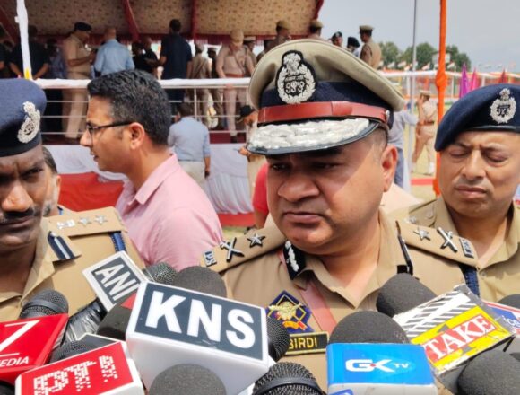 All departments working in coordination, police on toes for rescue ops: IGP Kashmir