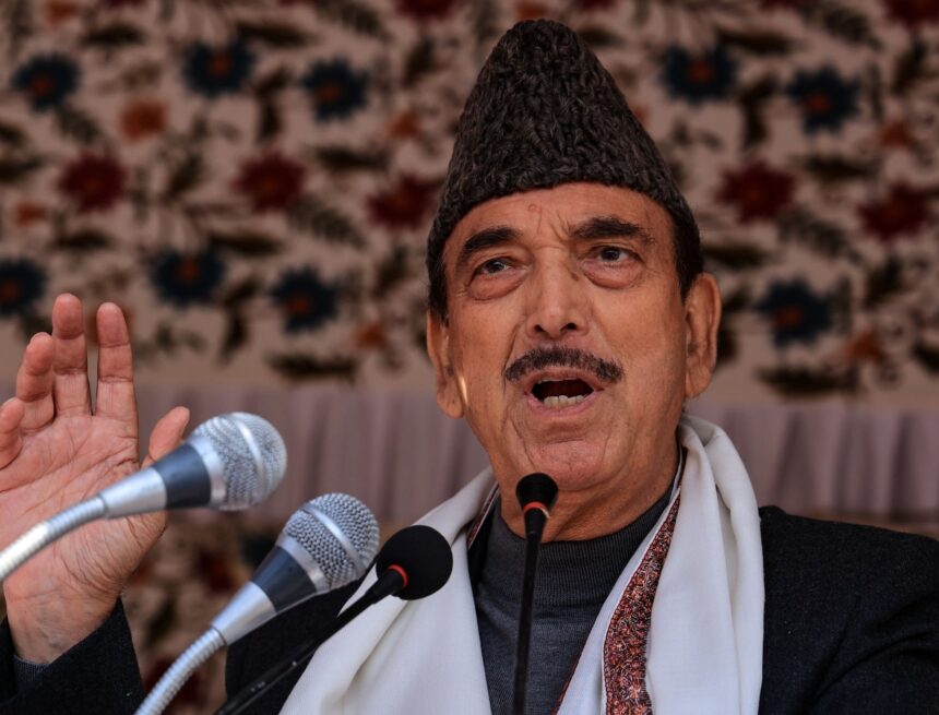 GHULAM-NABI-AZAD-1 Azad Expresses Grief Over Ramban Cloudburst, Reasi Landslide; Calls For Aid To Flood Victims
