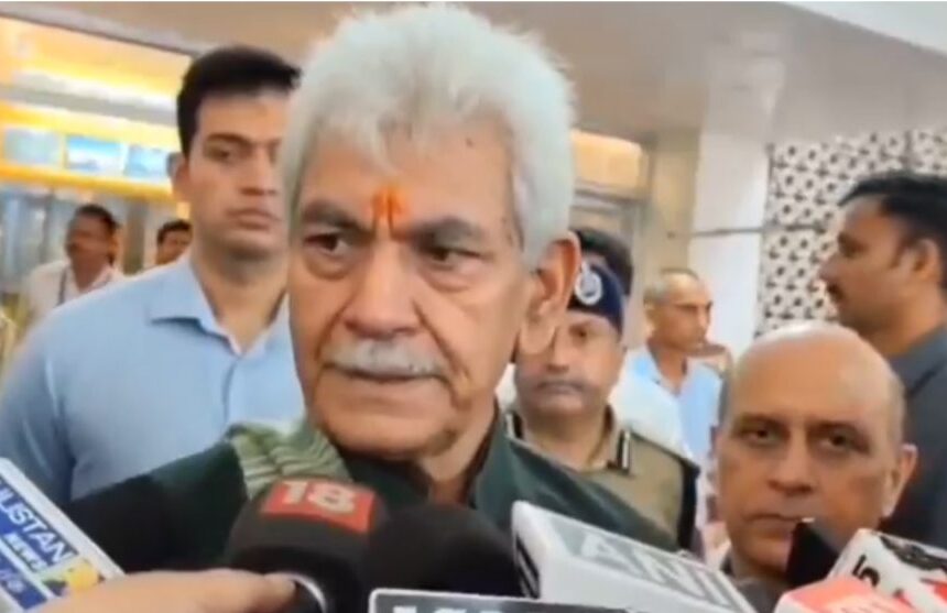 lg-19-1024x557 LG Manoj Sinha visits GMC Jammu, Meets Kishtwar Cloudburst Injured