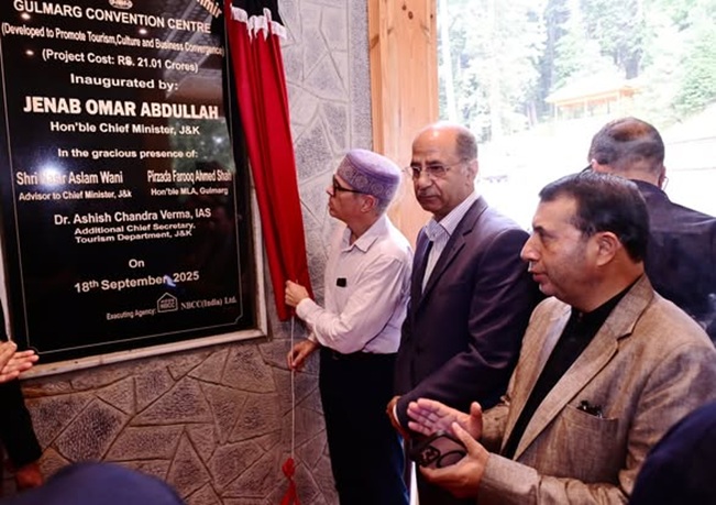 CM Omar inaugurates Convention Centre in Gulmarg