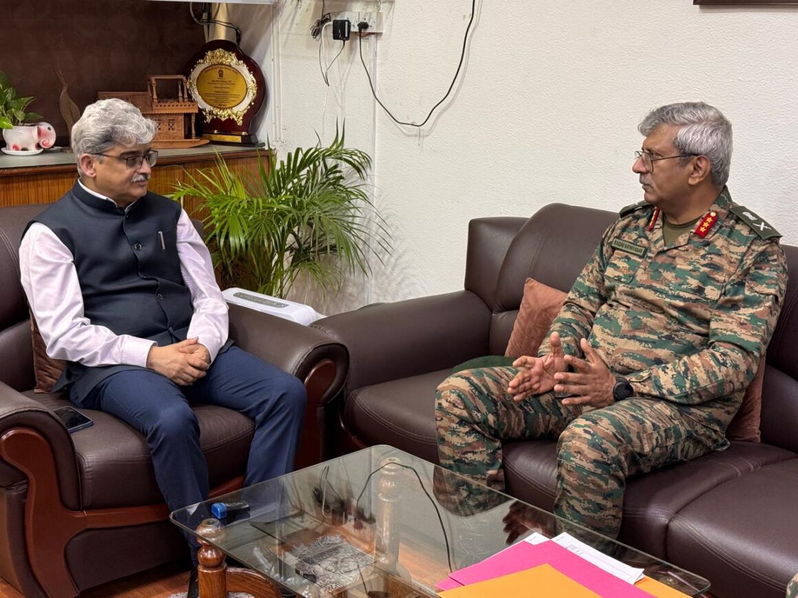 BRO Chief discusses post-flood scenario with Chief Secy