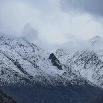 Fresh Snowfall In Higher Reaches, Rainfall In Plains Bring Sharp Dip In Kashmir Temperature