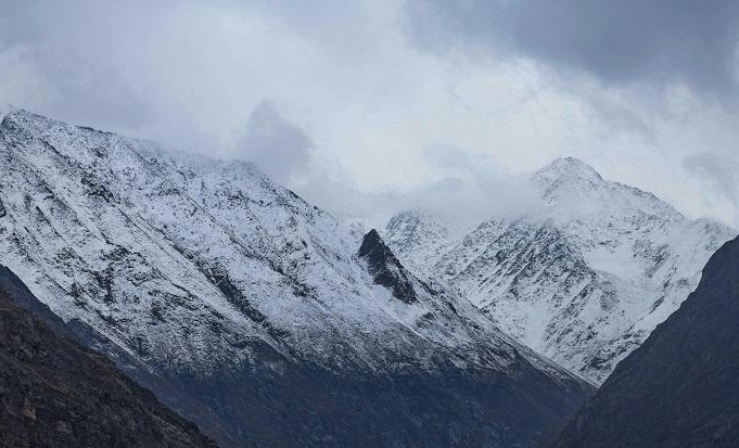 MeT predicts snowfall in J&K higher reaches on Oct 5, 6
