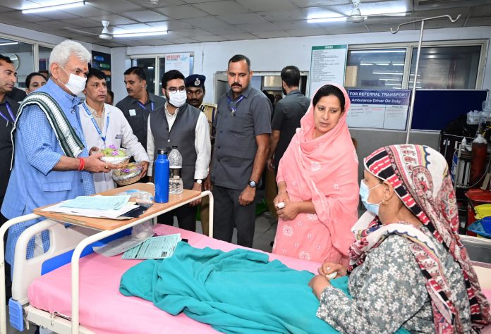 Nation Witnessing Rapid Progress Under PM Modi’s Leadership: LG Manoj Sinha At JLNM Hospital