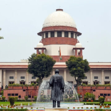 SC Gives Centre Four Weeks To Reply On Pleas Seeking Restoration Of Jammu & Kashmir’s Statehood