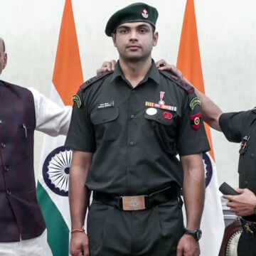 1200-675-25251483-818-25251483-1761123508651 (1) Olympic Champion Neeraj Chopra Honoured with Honorary Rank of Lieutenant Colonel