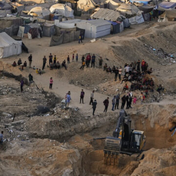 hamas hostage Hamas Returns Hostage Body As Families Urge Pause To Gaza Truce