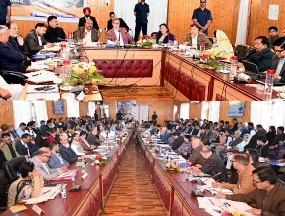 CM Omar Abdullah reviews progress of development works in Baramulla-14-1 CM Omar Abdullah reviews progress of development works in Baramulla