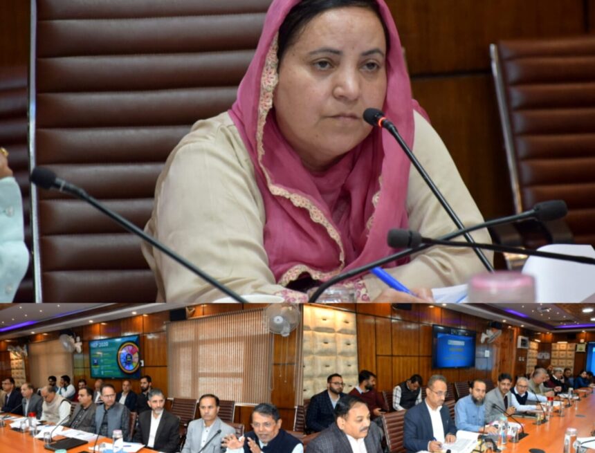 Sakeena Itoo reviews performance, functioning, progress of School, Higher Education Deptts-10 Sakeena Itoo reviews performance, functioning, progress of School, Higher Education Deptts.