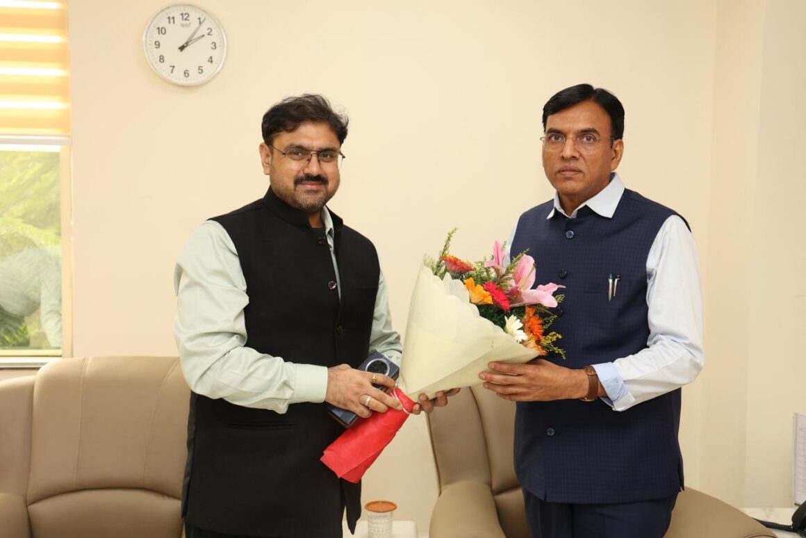 Satish Sharma calls on Union Minister for Youth Affairs & Sports