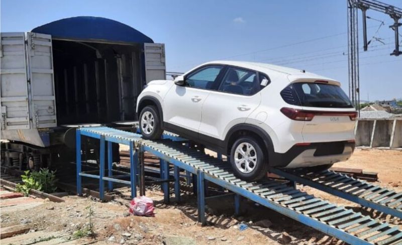 Kashmir set to receive first automobile rake via Railways tomorrow