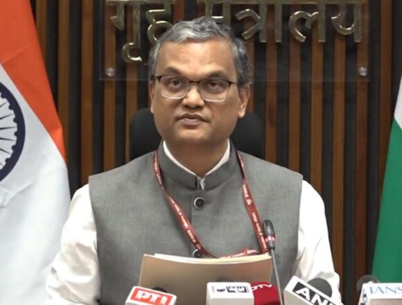 Blast-at-Nowgam-Police-Station-Accidental-Says-MHA-Any-Speculation-Unnecessary-1140x570 Blast at Nowgam Police Station Accidental, Says MHA; ‘Any Speculation Unnecessary’