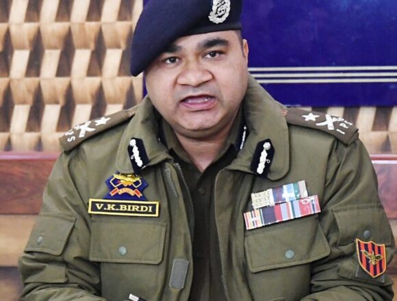 IGP Kashmir Reviews Monitoring of Under-Trial Cases in Kashmir Zone at PCR Kashmir