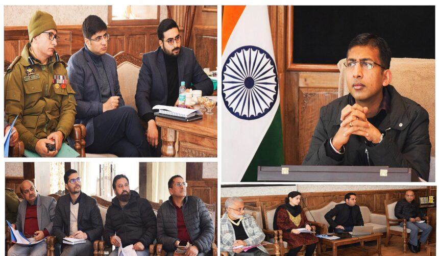 Div Com Reviews Implementation of Traffic Management Proposals in Srinagar Div Com Reviews Implementation of Traffic Management Proposals in Srinagar