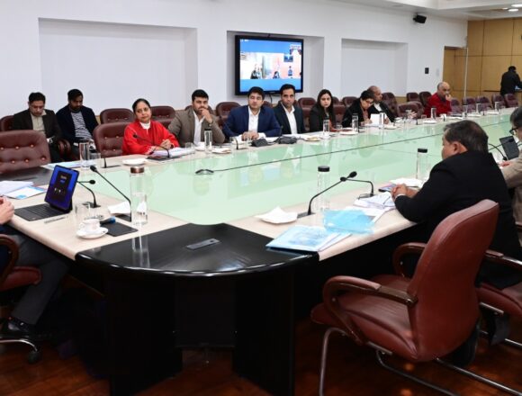 CM Omar Abdullah reviews urban projects taken up under SASCI
