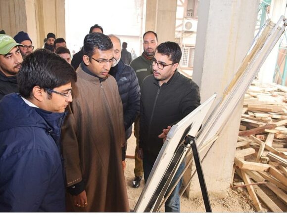 WhatsApp Image 2025-12-20 at 6.42.53 PM Div Com Kashmir Inspects Ongoing Works at SMC, SSCL Office Karanagar