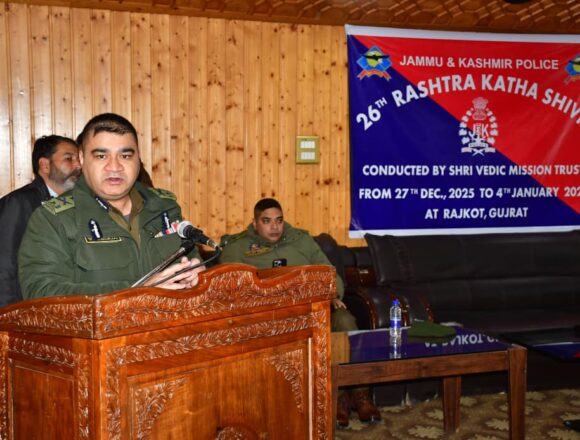 WhatsApp Image 2025-12-24 at 2.16.10 PM IGP Kashmir Sends Students to Gujarat for National Integration Camp