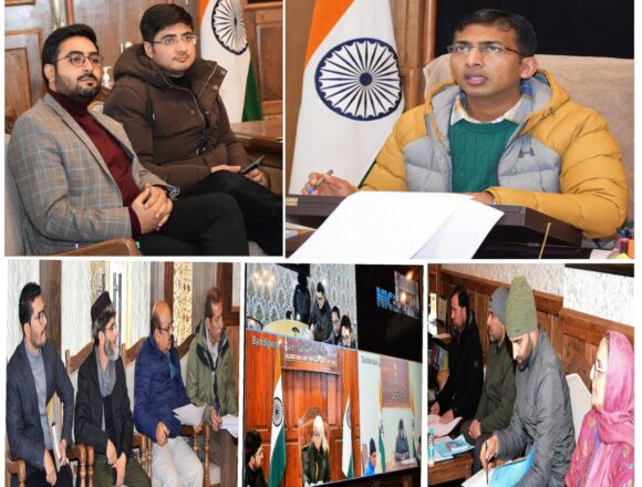 WhatsApp Image 2025-12-31 at 6.30.56 PM Div Com reviews progress of SMRDA Projects, Calls for Timely Completion