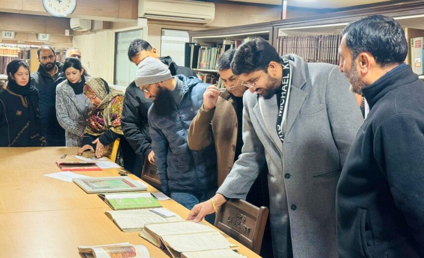 Dy Accountant General visits SPS Library