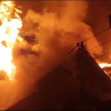 Three Residential Houses Destroyed in Srinagar Blaze